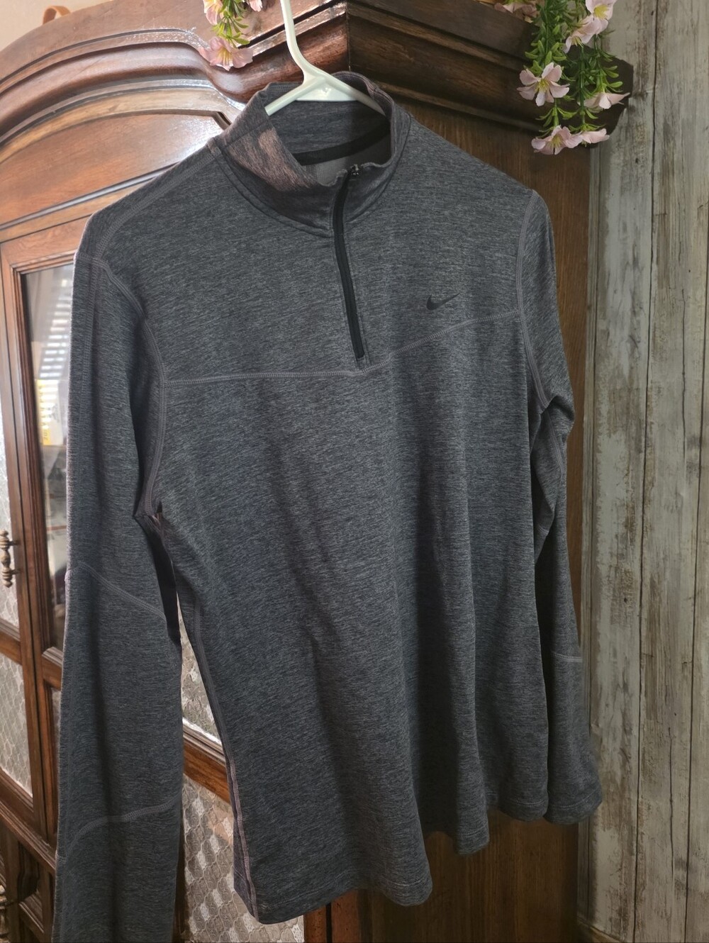 Nike Men's Heather Charcoal Quarter-Zip Pullover (L)